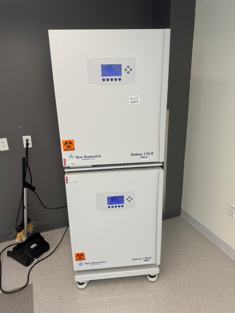 Image of New Brunswick Galaxy 170R Double Stack CO2 Incubator